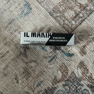 Il Makiage Lip Service Hi-Shine Lip Glaze ~ Petty Crimes 571 ~ Full Size